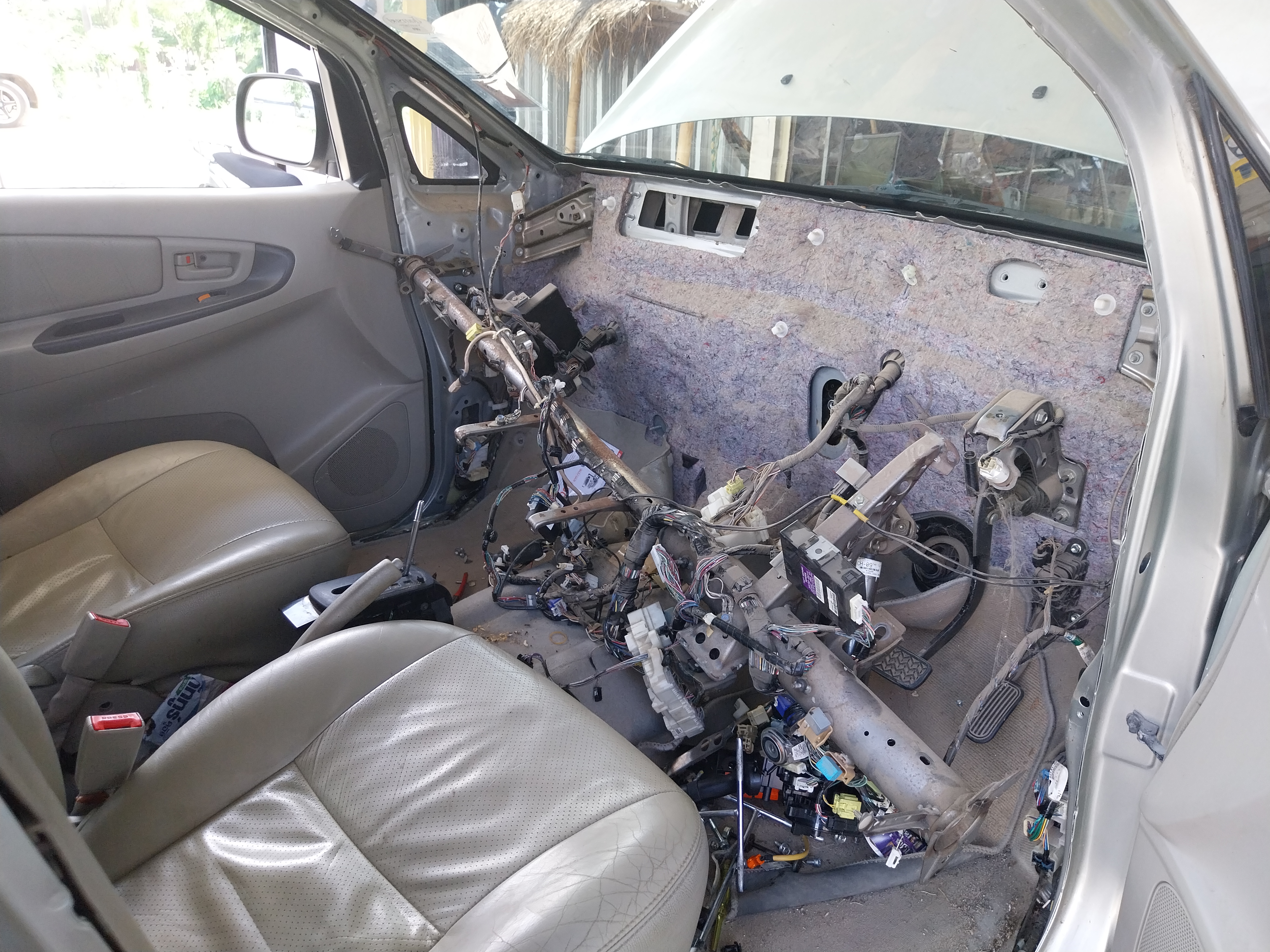 ร้านแอร์รถยนต์บุรีรัมย์ อิสานแอร์